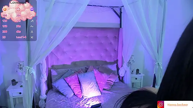 Hanna  Becker  online show from 3, 2, 2026