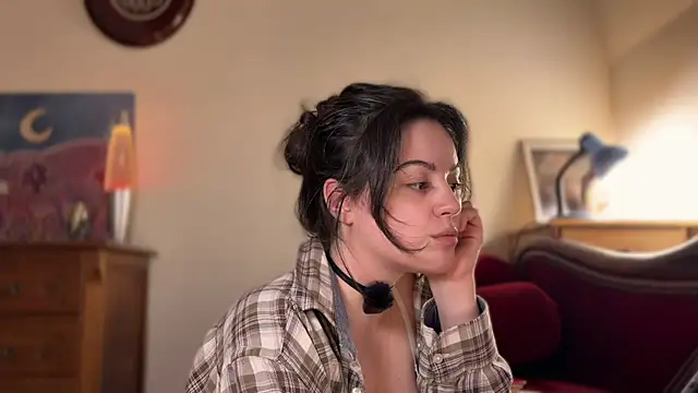 OohBunny online show from 25, 6, 2026