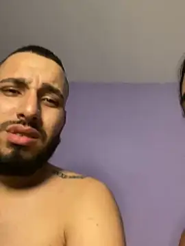 Snapshot of ElaEndez_ chatting on 1, 3, 2026 ElaEndez online show from 1, 3, 2026