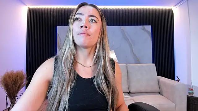 Alessia Taylorr online show from 6, 10, 2025