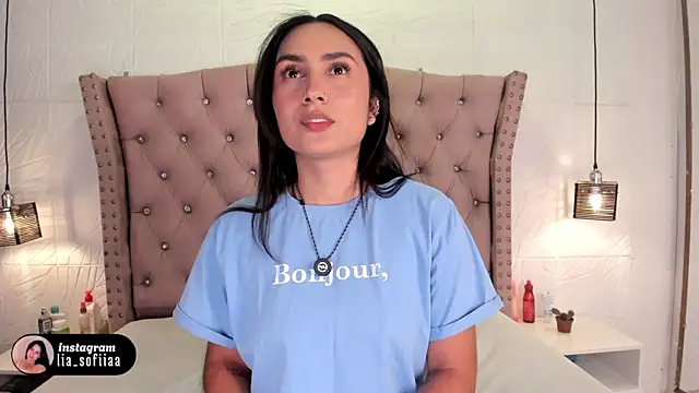 lia sofiia online show from 13, 4, 2026