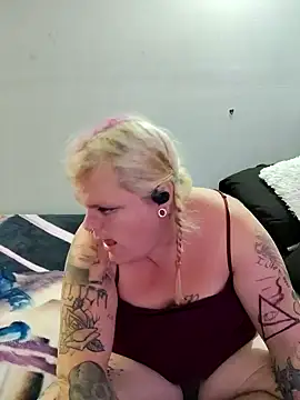 Trans Girl next door420 online show from 18, 1, 2025