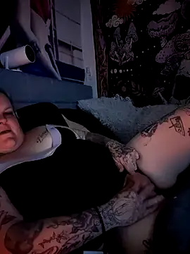 Trans Girl next door420 online show from 12, 2, 2025