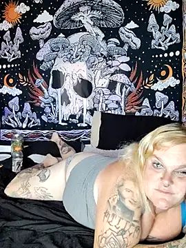 Trans Girl next door420 online show from 5, 10, 2025