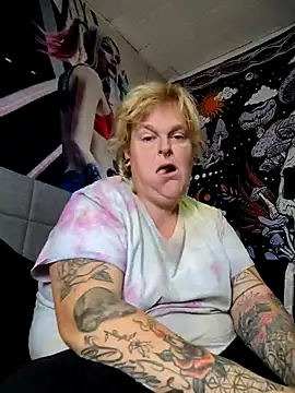 Trans Girl next door420 online show from 7, 10, 2025