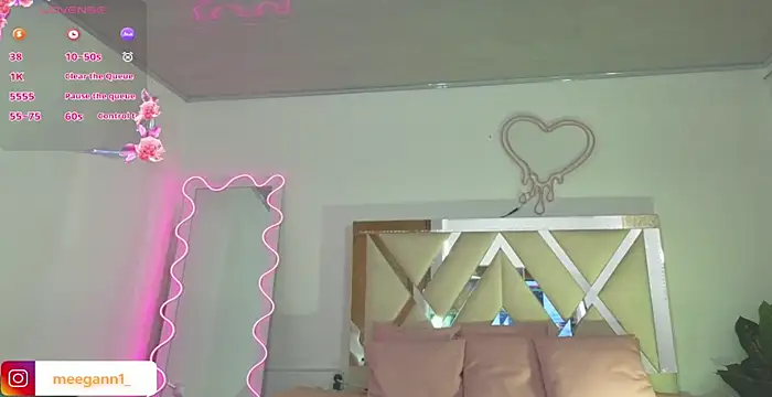 Snapshot of meggan_tay chatting on 28, 1, 2025 meggan tay online show from 28, 1, 2025