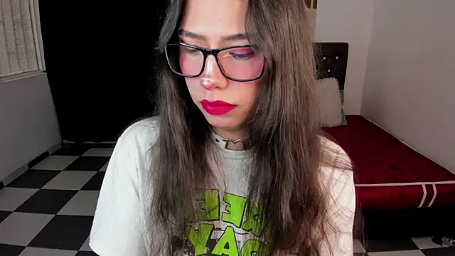 Snapshot of paula_kawaiifu_ chatting on 1, 12, 2024 paula kawaiifu online show from 1, 12, 2024