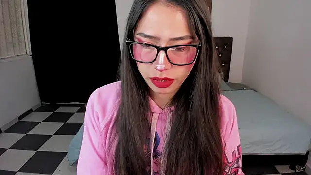 Snapshot of paula_kawaiifu_ chatting on 5, 12, 2024 paula kawaiifu online show from 5, 12, 2024