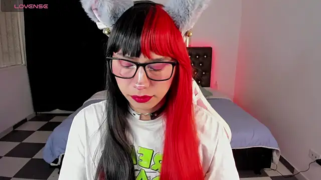 Snapshot of paula_kawaiifu_ chatting on 16, 1, 2025 paula kawaiifu online show from 16, 1, 2025