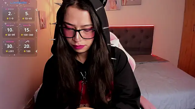 Snapshot of paula_kawaiifu_ chatting on 19, 10, 2025 paula kawaiifu online show from 19, 10, 2025