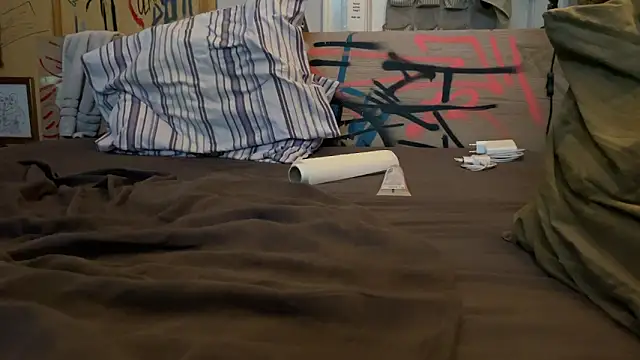 Snapshot of kameray12 chatting on 17, 3, 2025 kameray12 online show from 17, 3, 2025