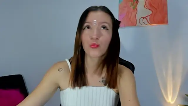 roxanne jones1 online show from 7, 4, 2026