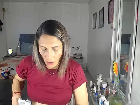 Snapshot of Corina_hot chatting on 23, 10, 2025 Corina hot online show from 23, 10, 2025