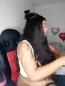 Fanny Klean online show from 8, 3, 2025