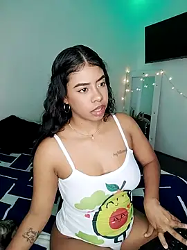 Snapshot of Fanny_Klean chatting on 8, 2, 2026 Fanny Klean online show from 8, 2, 2026