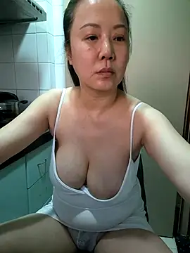Snapshot of LenaShow chatting on 21, 12, 2024 LenaShow online show from 21, 12, 2024