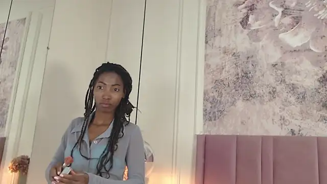 Snapshot of SabrinaDevill chatting on 3, 3, 2026 SabrinaDevill online show from 3, 3, 2026