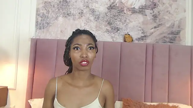 Snapshot of SabrinaDevill chatting on 8, 4, 2026 SabrinaDevill online show from 8, 4, 2026