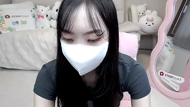momo room online show from 20, 9, 2025