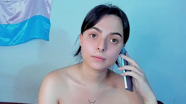 elizabethtaylorxxx online show from 17, 5, 2026