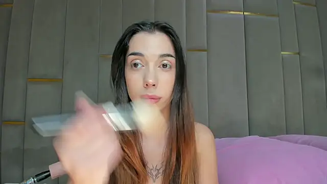 Snapshot of eva_lim chatting on 18, 6, 2026 eva lim online show from 18, 6, 2026