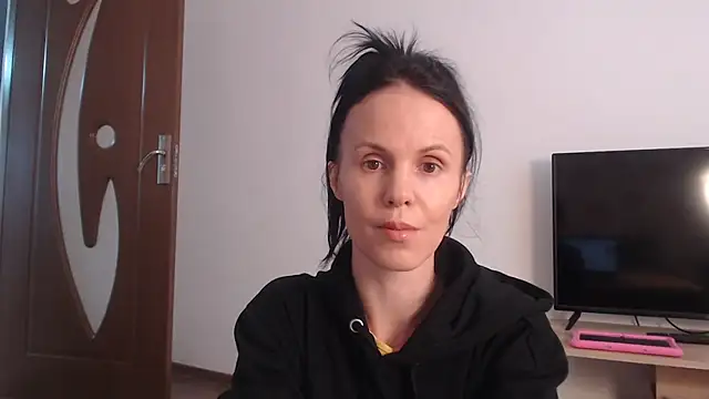 Snapshot of Teressa_Dream chatting on 19, 12, 2025 Teressa Dream online show from 19, 12, 2025