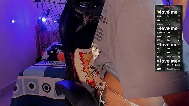 IamNayuta online show from 3, 11, 2025