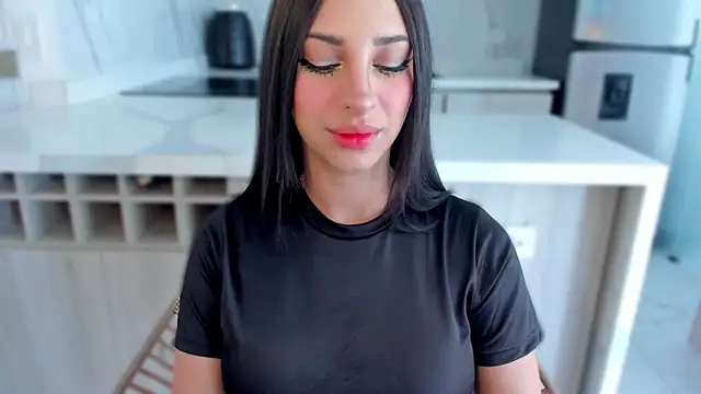 Snapshot of MelodyAdamss chatting on 14, 9, 2025 MelodyAdamss online show from 14, 9, 2025