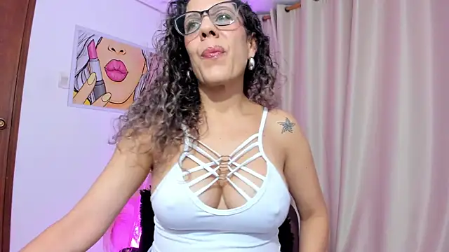 StarMilf online show from 18, 7, 2026