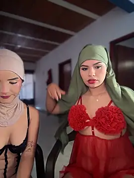 lalilamassu1 online show from 16, 11, 2025