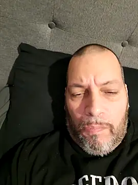 Just2much online show from 15, 12, 2025