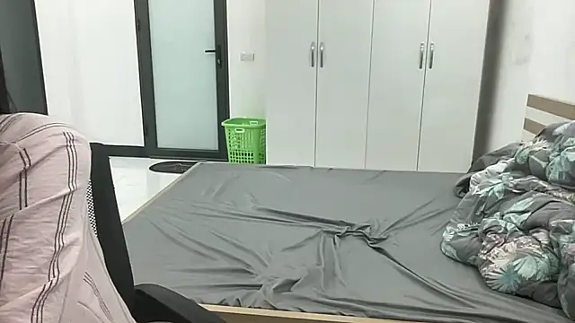 Louis Baby online show from 26, 11, 2025