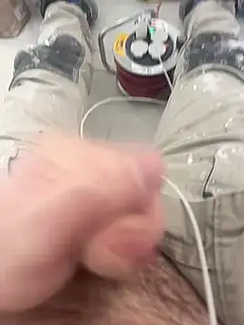 Snapshot of dimitriei chatting on 28, 1, 2025 dimitriei online show from 28, 1, 2025