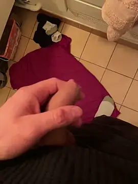 Snapshot of dimitriei chatting on 14, 3, 2025 dimitriei online show from 14, 3, 2025