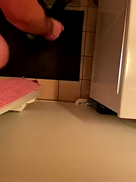 Snapshot of dimitriei chatting on 17, 10, 2025 dimitriei online show from 17, 10, 2025