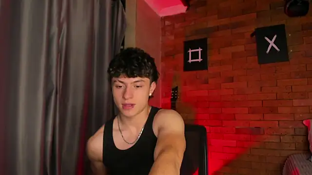 Ares Dickson online show from 2, 2, 2025