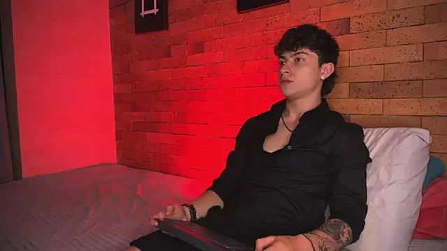 Ares Dickson online show from 16, 3, 2025