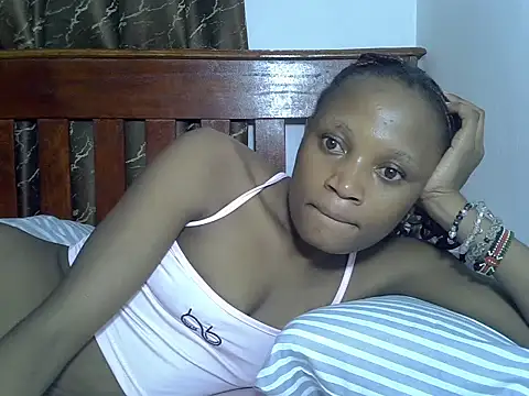 Snapshot of SpicyPetite chatting on 23, 2, 2026 SpicyPetite online show from 23, 2, 2026