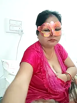 Snapshot of BBW_HOT_COUPLE chatting on 23, 12, 2024 BBW HOT COUPLE online show from 23, 12, 2024