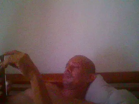 Snapshot of snoppie chatting on 14, 10, 2025 snoppie online show from 14, 10, 2025