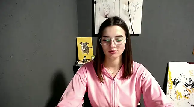 lady olivia  online show from 5, 12, 2024