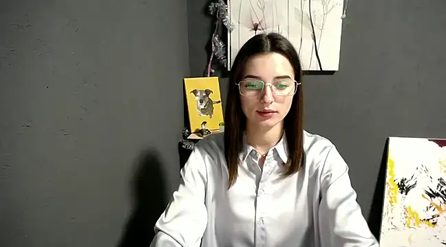 lady olivia  online show from 8, 1, 2025