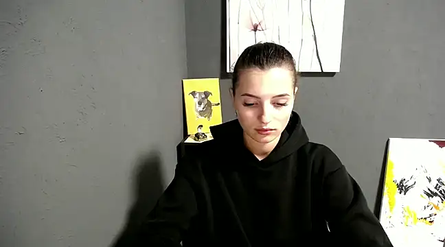 lady olivia  online show from 10, 2, 2025