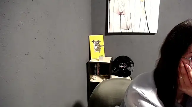 lady olivia  online show from 28, 2, 2025