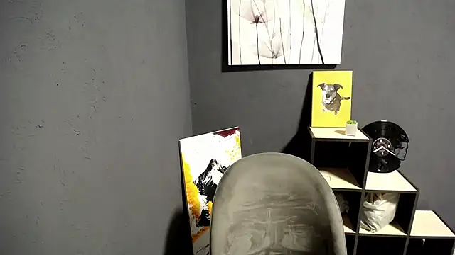 lady olivia  online show from 23, 9, 2025