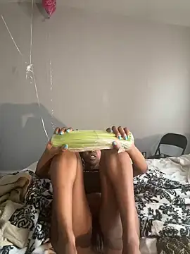 CamGirlLeanna online show from 3, 3, 2025