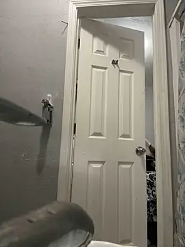 CamGirlLeanna online show from 5, 3, 2025