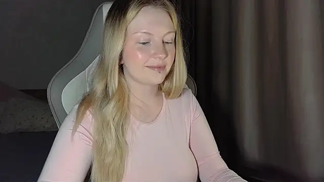 x ivy x online show from 14, 4, 2026