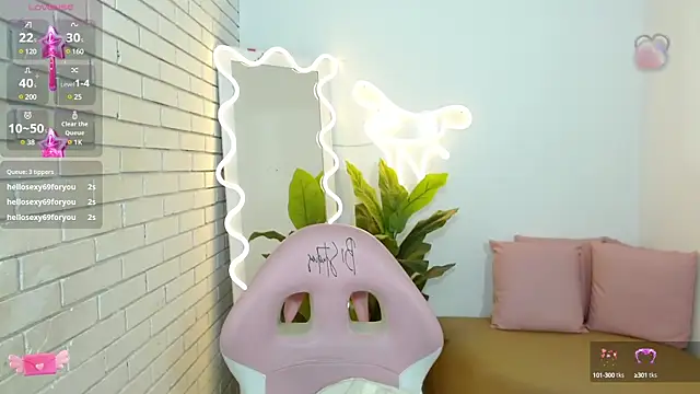 Snapshot of Chiara_tay chatting on 24, 2, 2025 Chiara tay online show from 24, 2, 2025