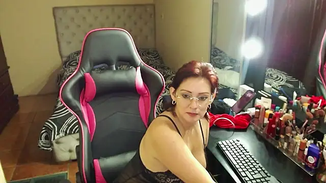 Snapshot of Carol_Scottt chatting on 15, 12, 2024 Carol Scottt online show from 15, 12, 2024